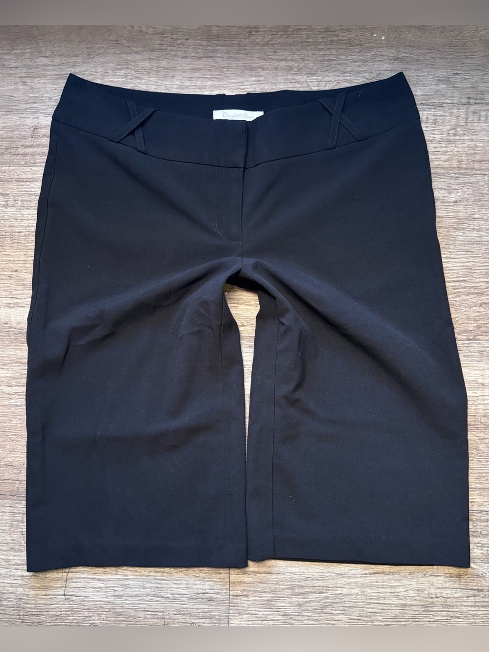 2000s Low Rise Black Stretch Ponte Capri Pants Charlotte Russe Office Attire
